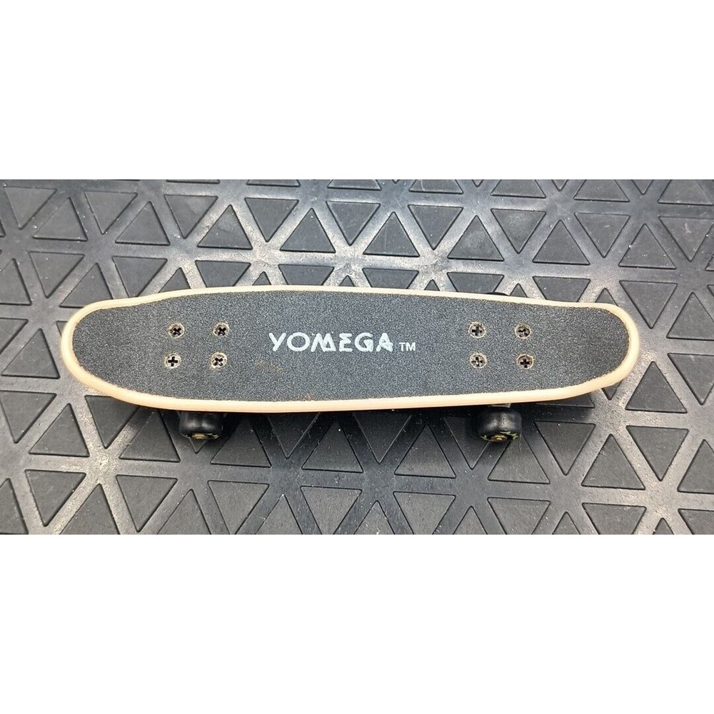 Vintage Yomega UFO Skate Board Miniature Fingerboard